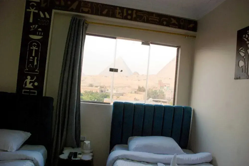 Foto - Sky Pyramids View Inn