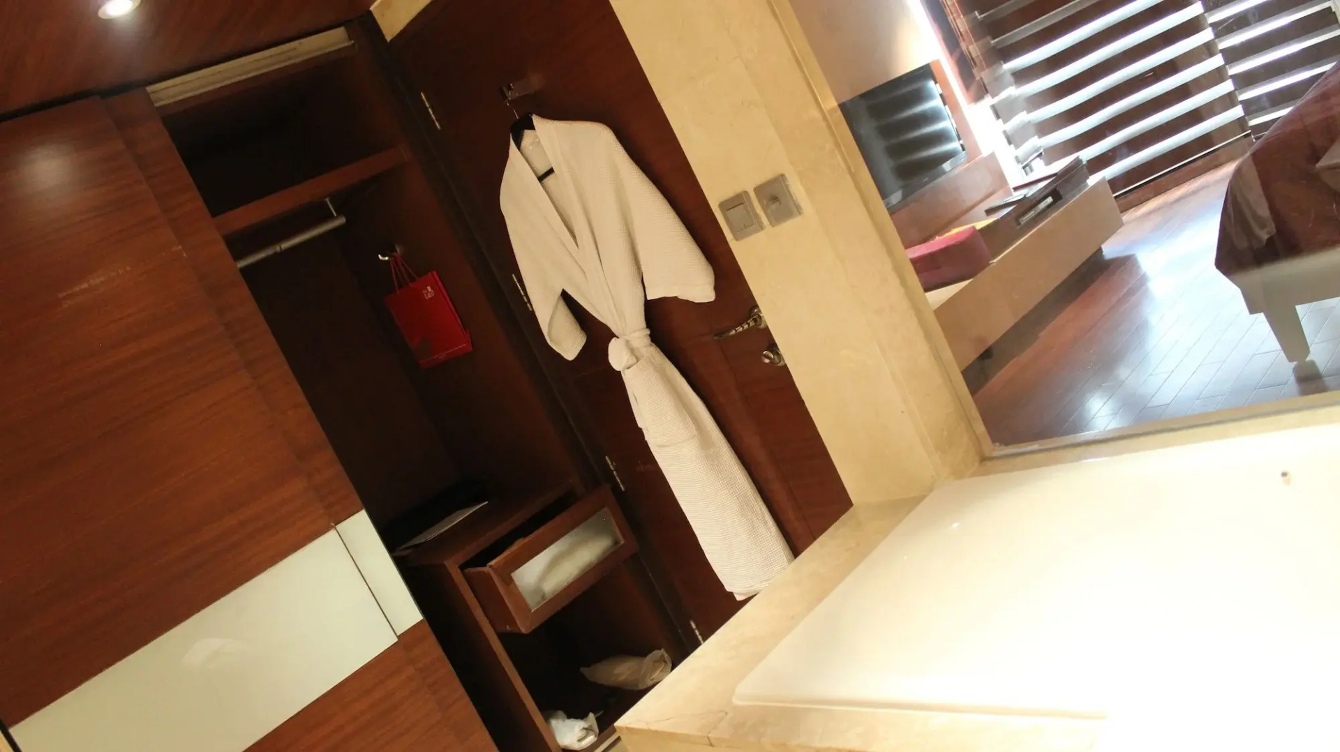 Foto - The LaLiT New Delhi