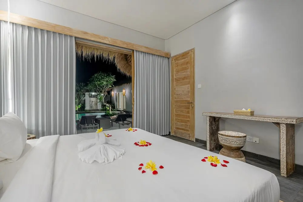 Photo - Brand new Luxury 3BR villa Ethnic Ubud #3