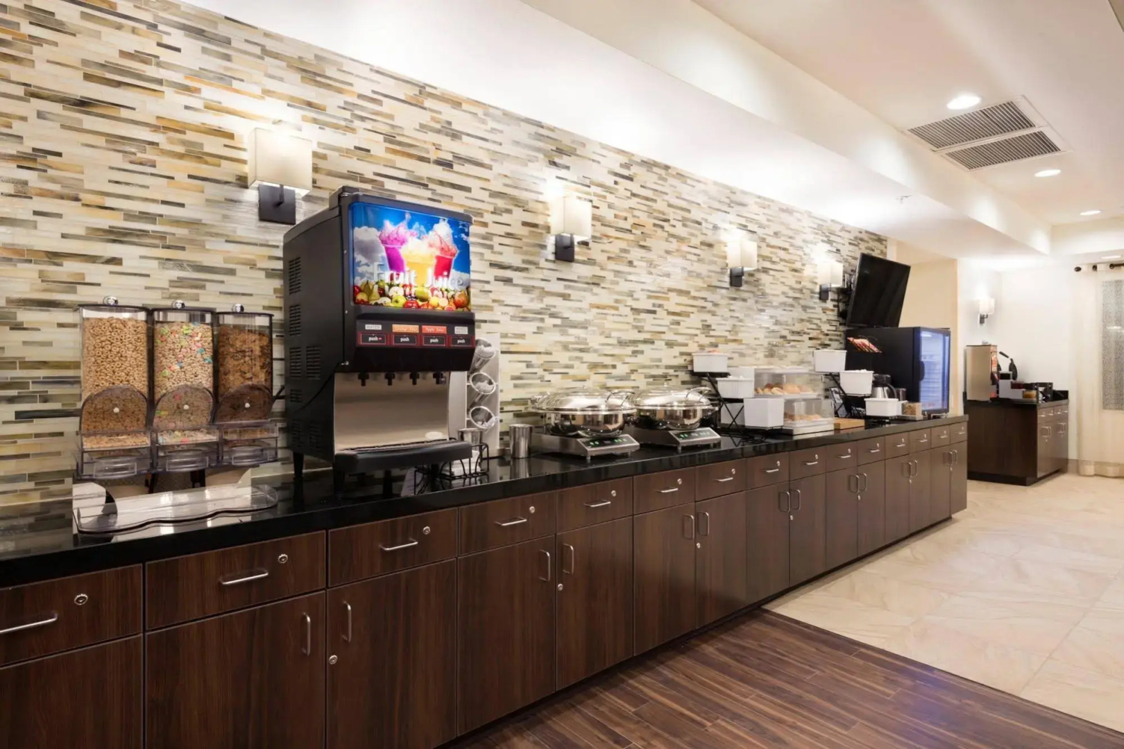 Foto - Best Western Plus Hudson Hotel & Suites