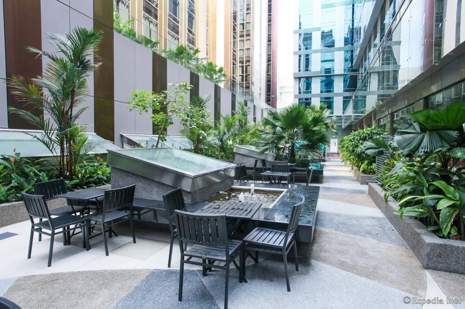 Photo - Hotel Chancellor@Orchard