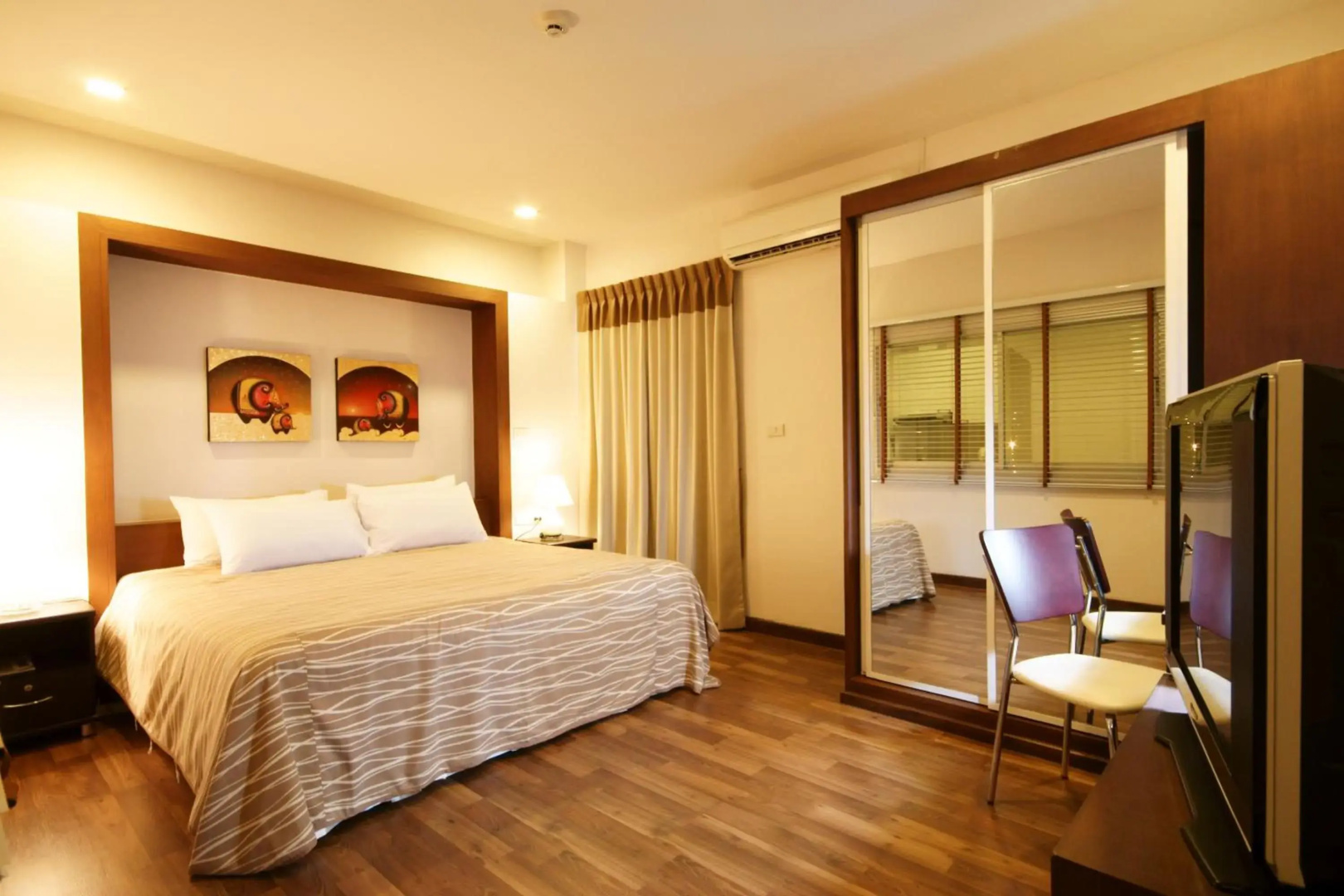 Photo - I Residence Hotel Sathorn