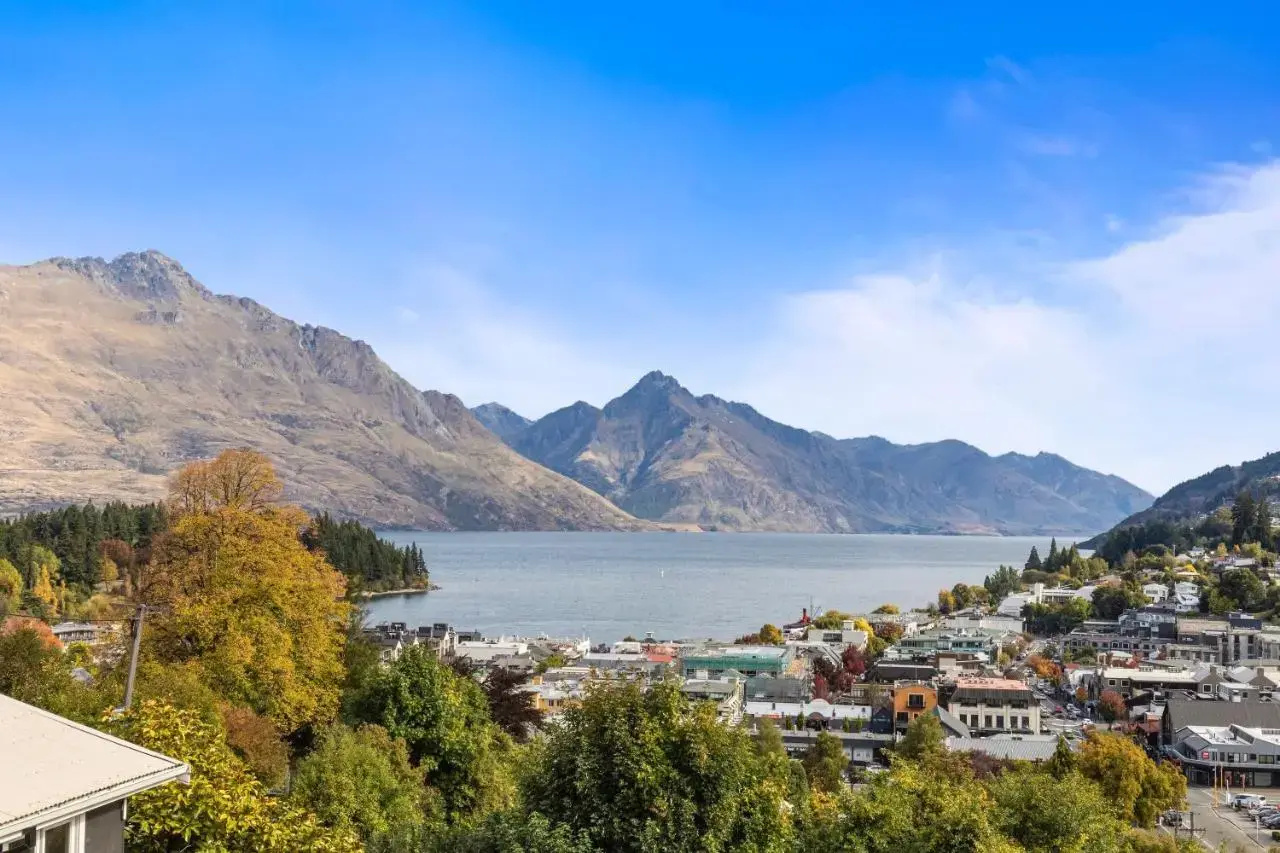 Photo - Queenstown House