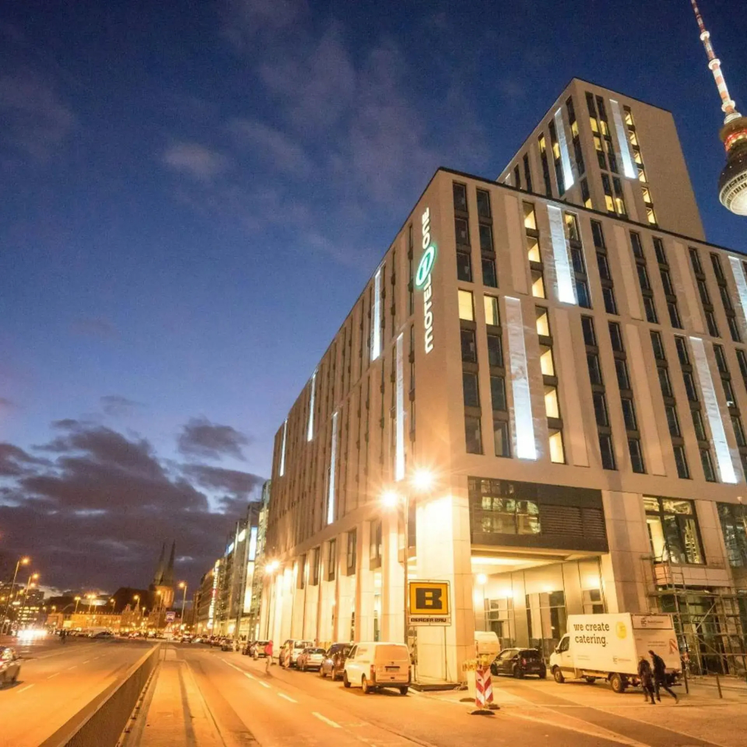 Photo - Motel One Berlin-Alexanderplatz