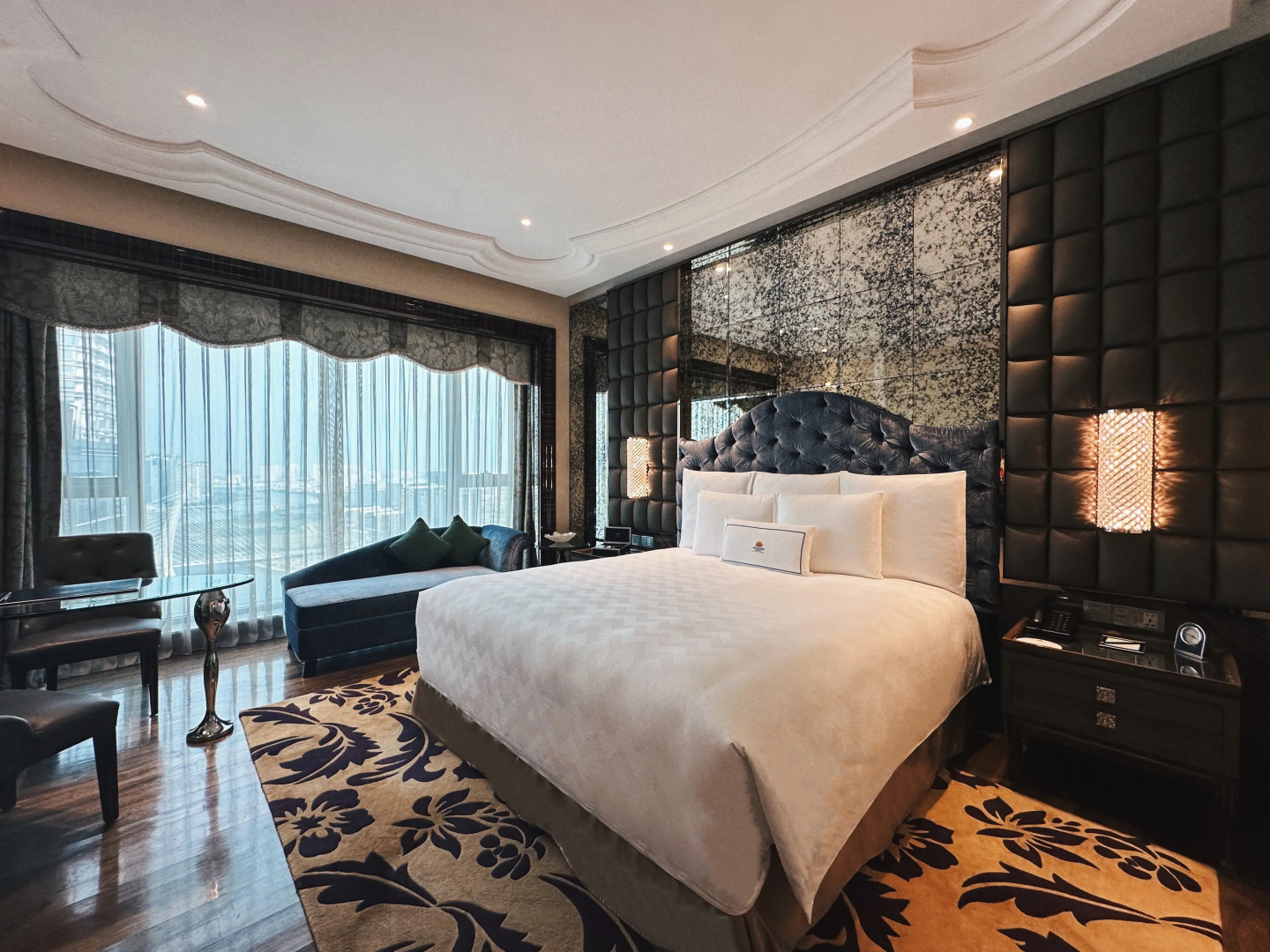 Photo - The Reverie Saigon