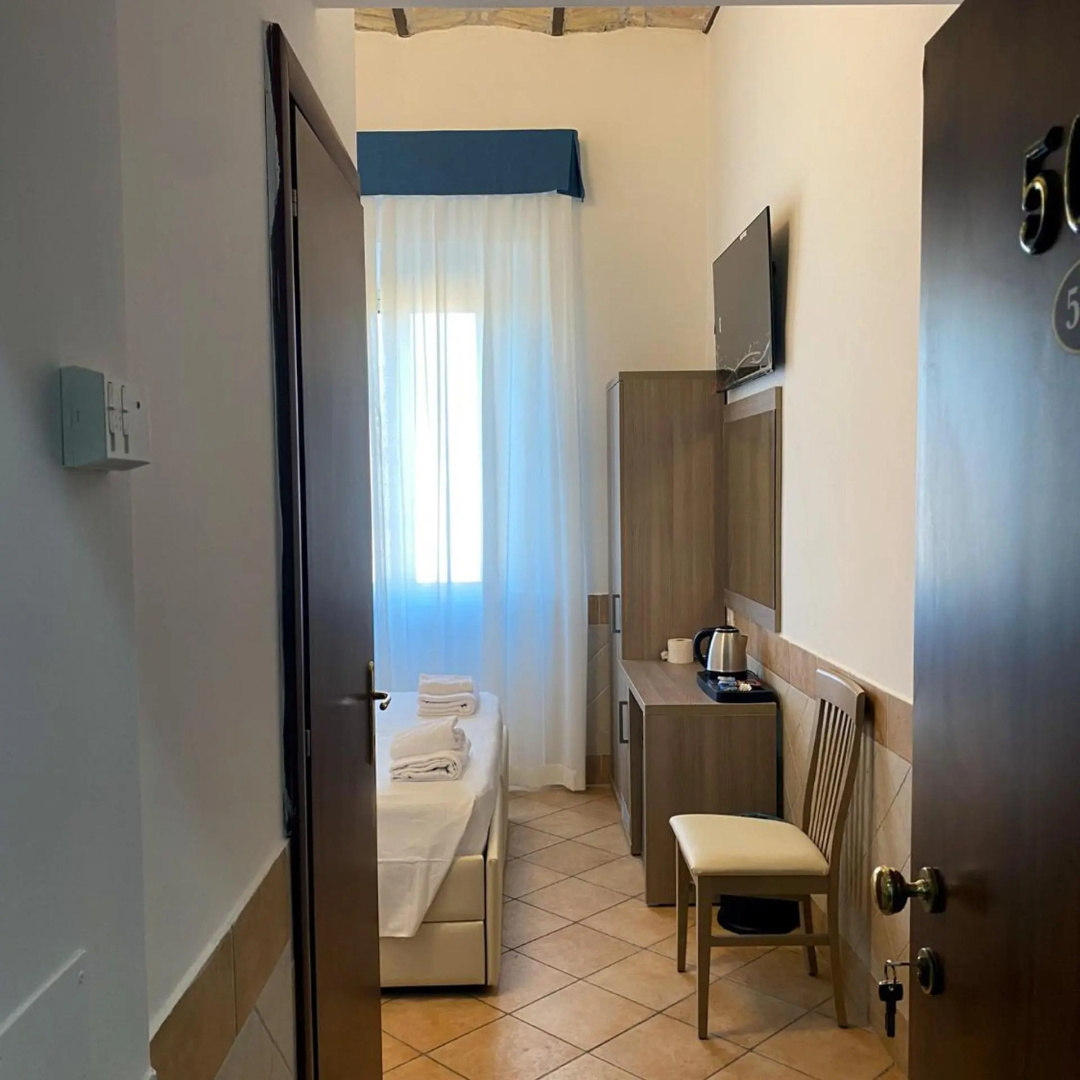 Photo - Hotel Alex Square