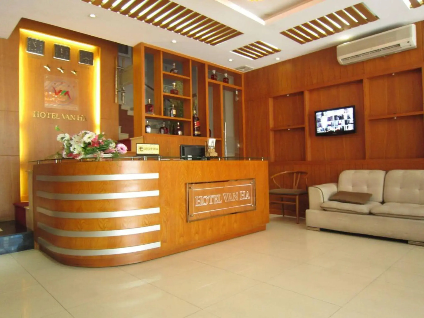 Photo - Van Ha Boutique Hotel Etown - Nhà Ga T3