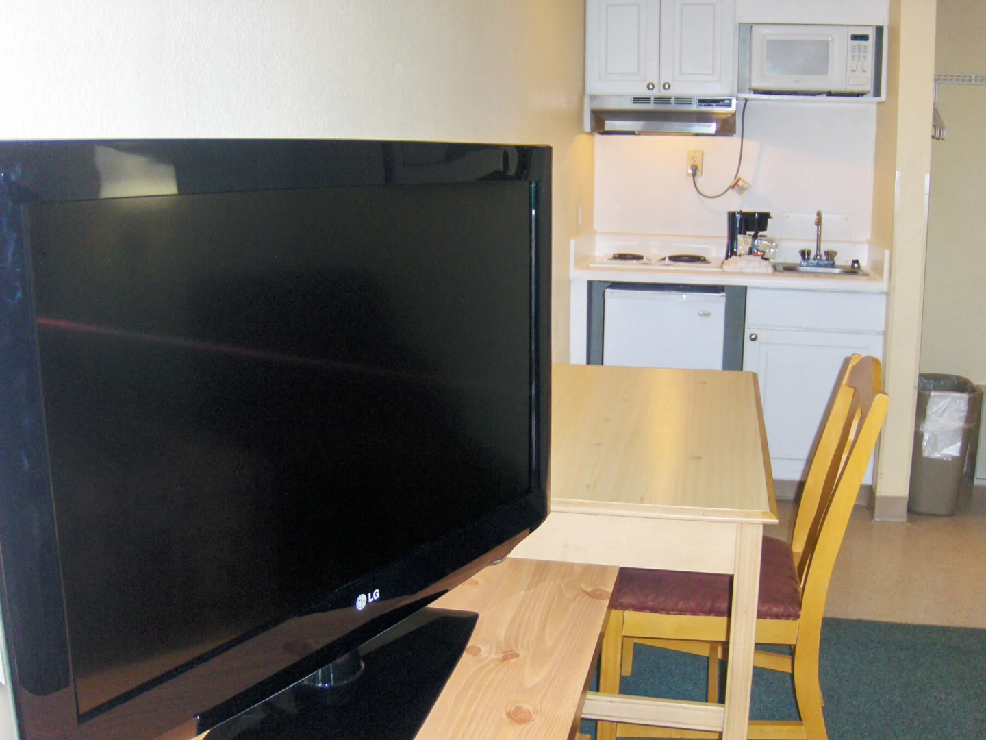 Foto - HomeTowne Studios by Red Roof Atlanta - Norcross South