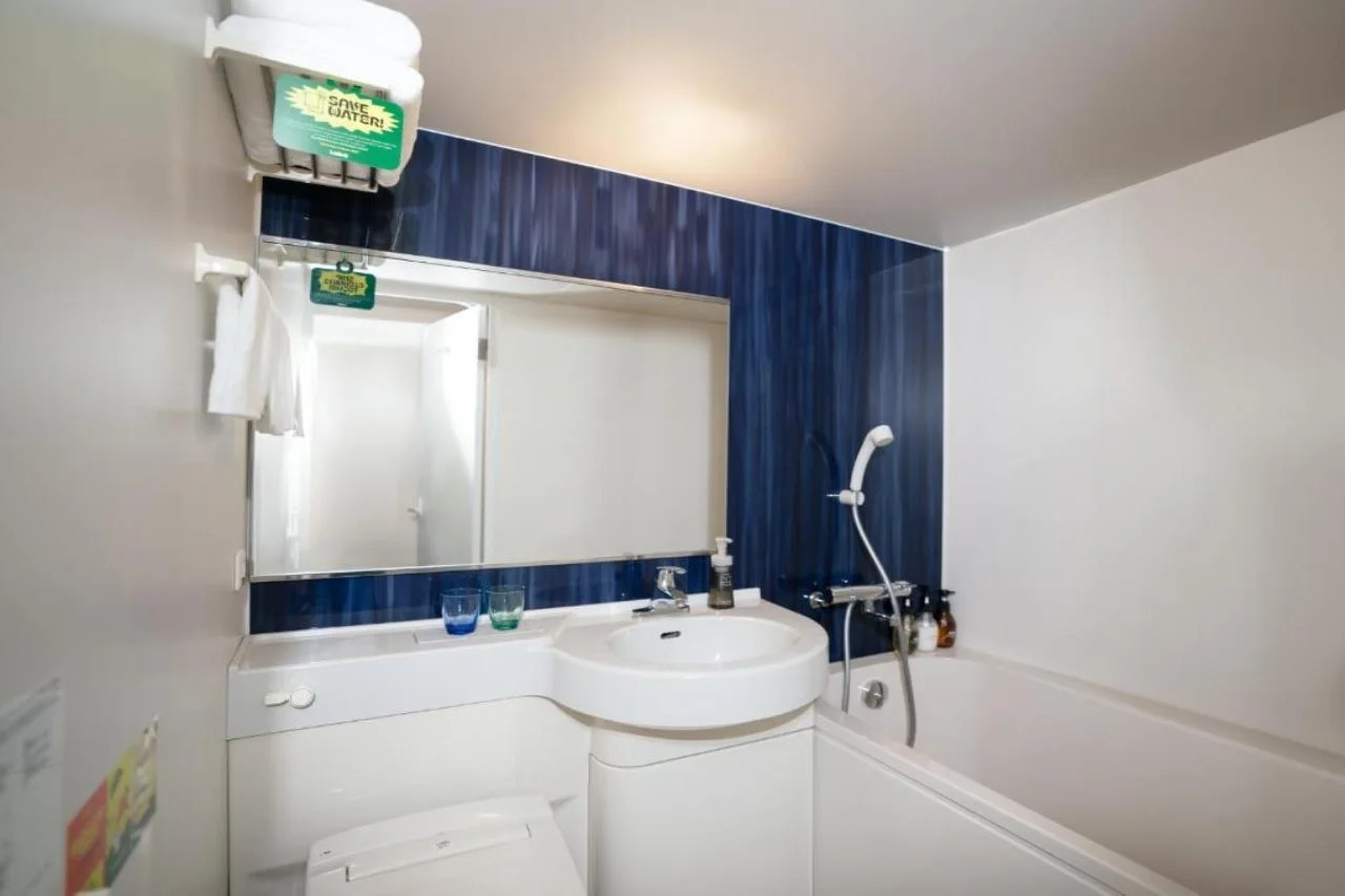 Foto - Lub d Osaka Honmachi - Near Dotonbori & Next to Hommachi Station