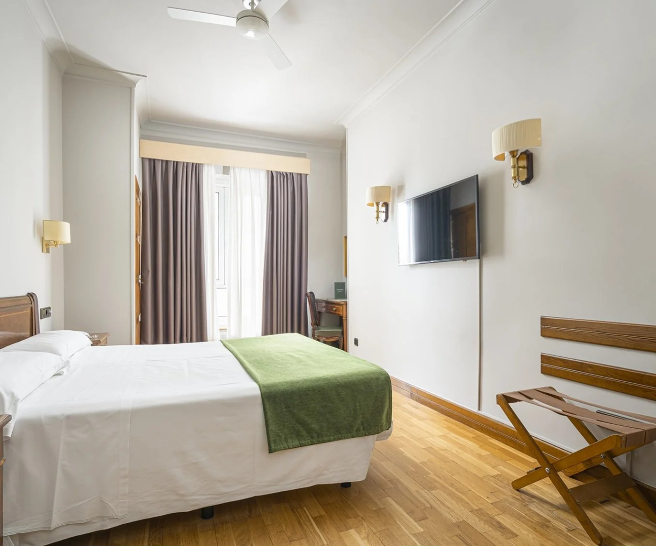 Photo - Hotel Hernán Cortés