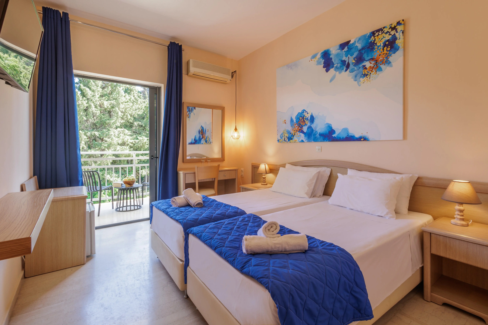 Photo - Primavera Hotel