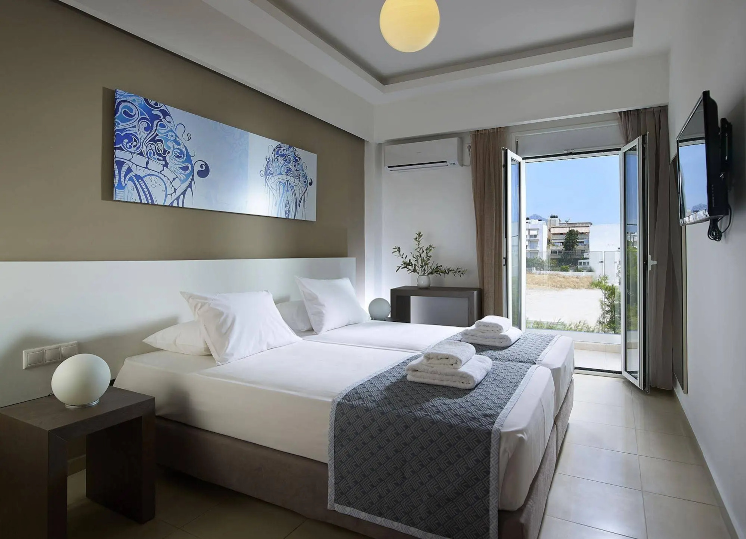 Coral Apartments