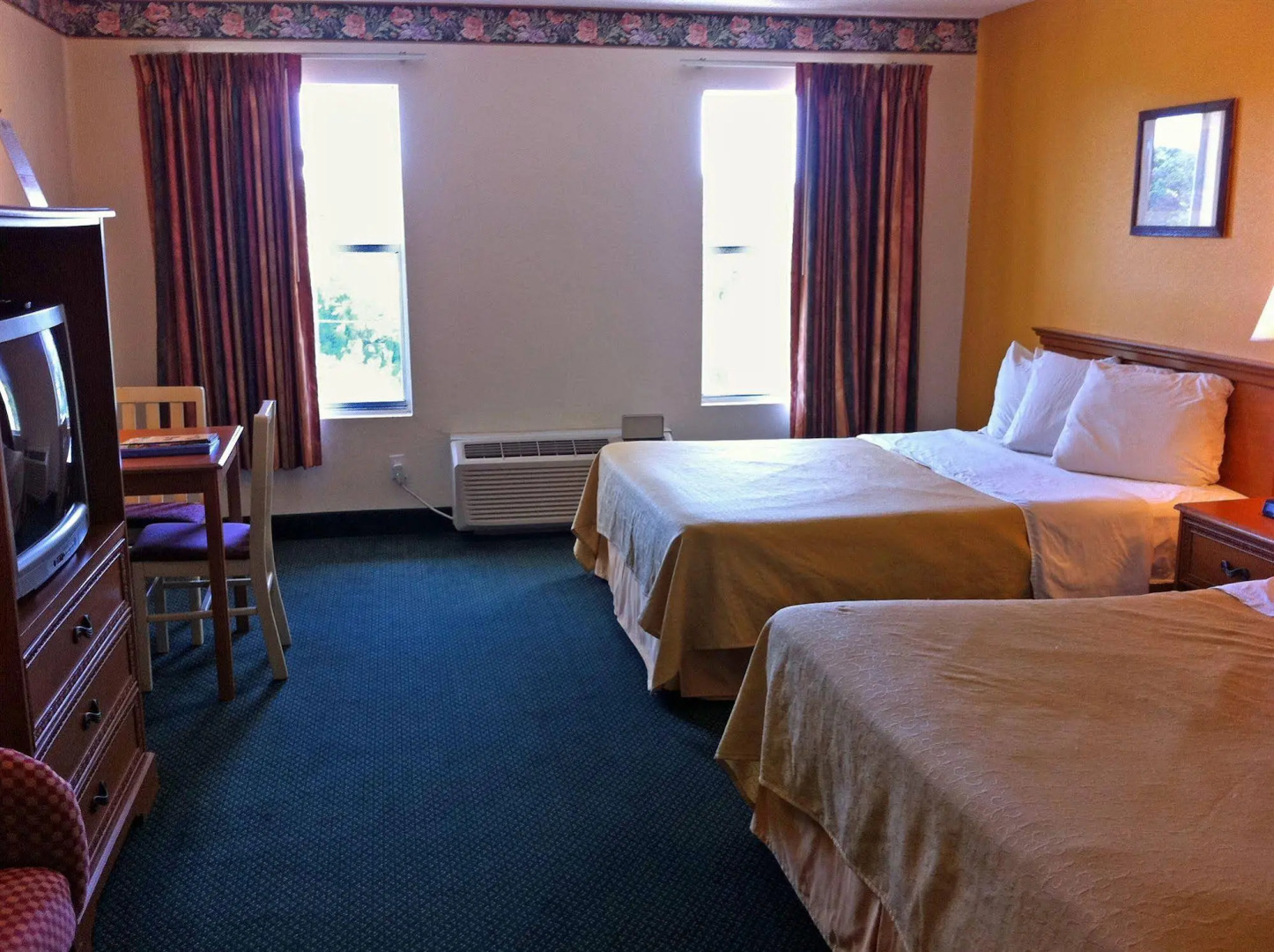 Photo - St. Augustine Island Inn