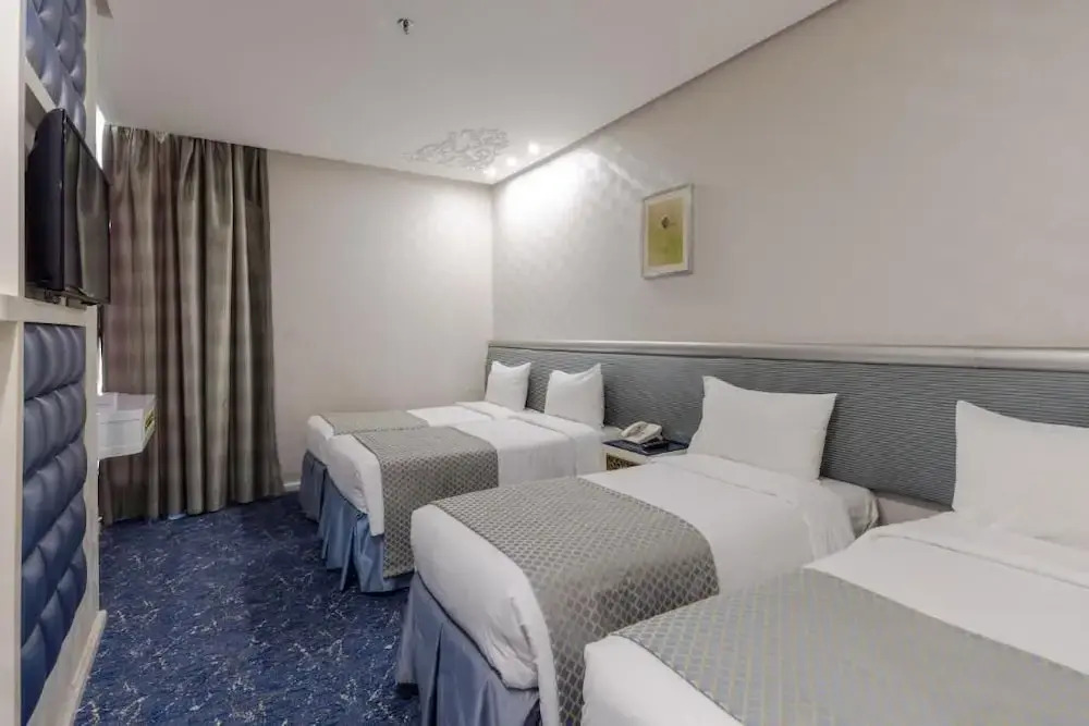Photo - Montana Al Azizia Hotel