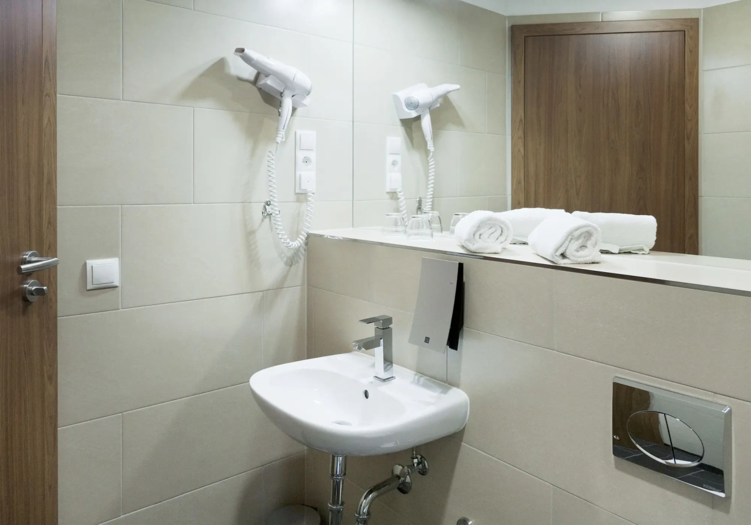 Photo - B&B HOTEL Berlin-Adlershof