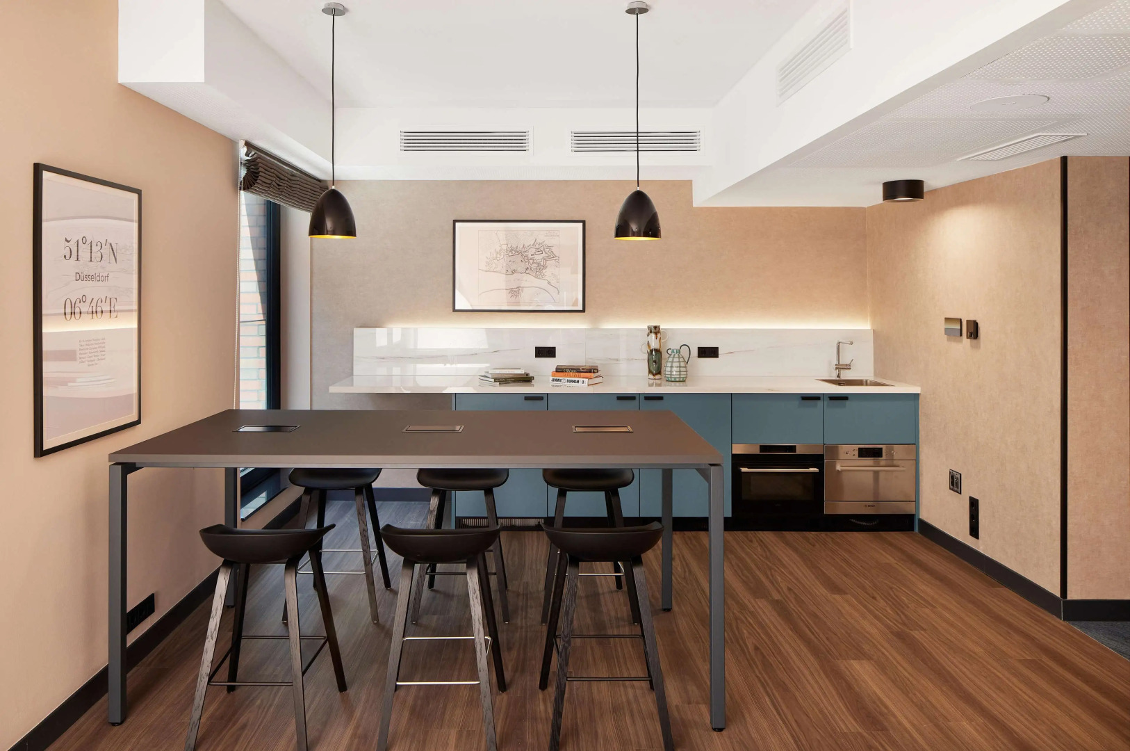 Photo - Adina Apartment Hotel Dusseldorf