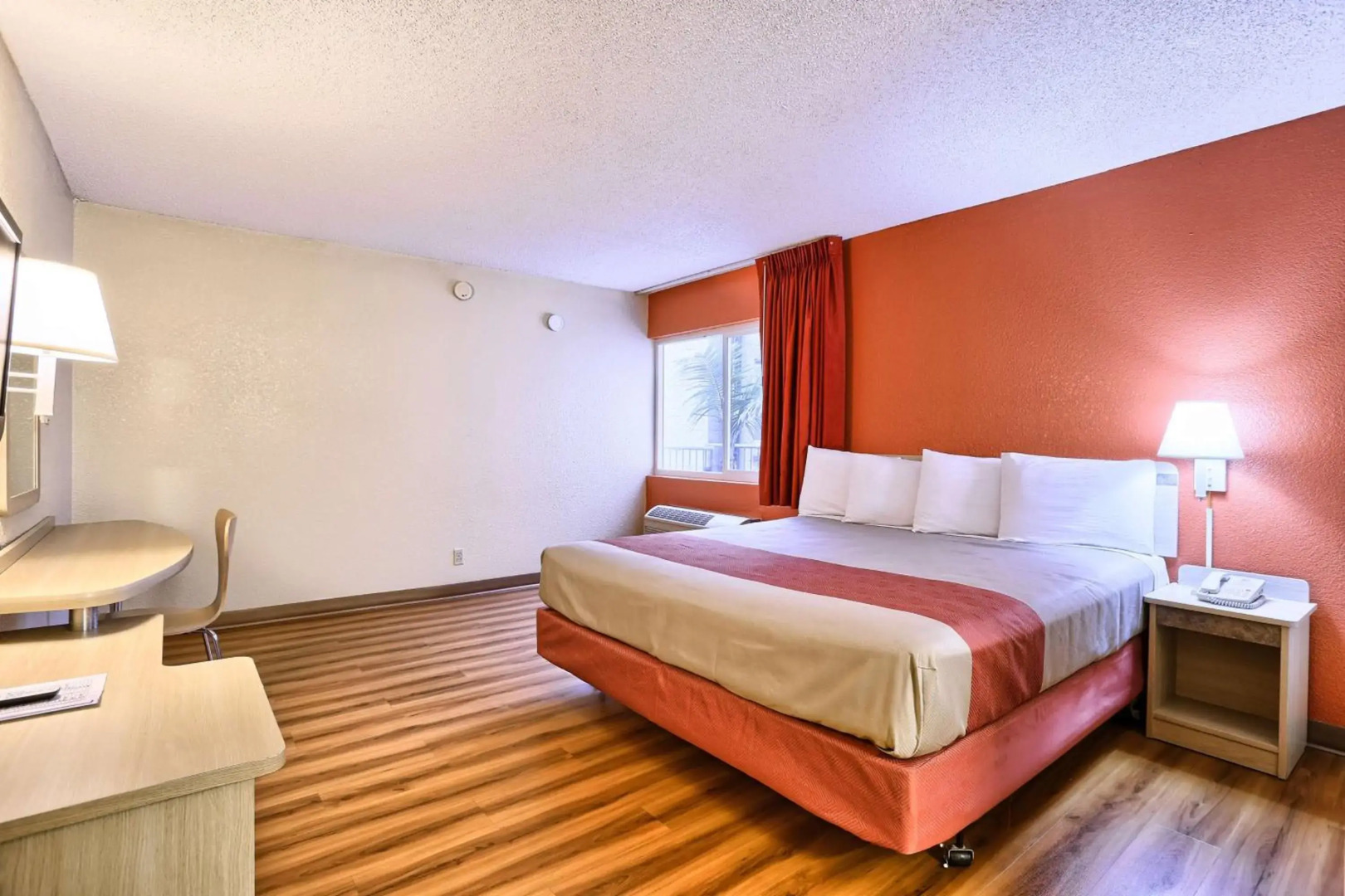 Photo - Cathedral Hill Hotel