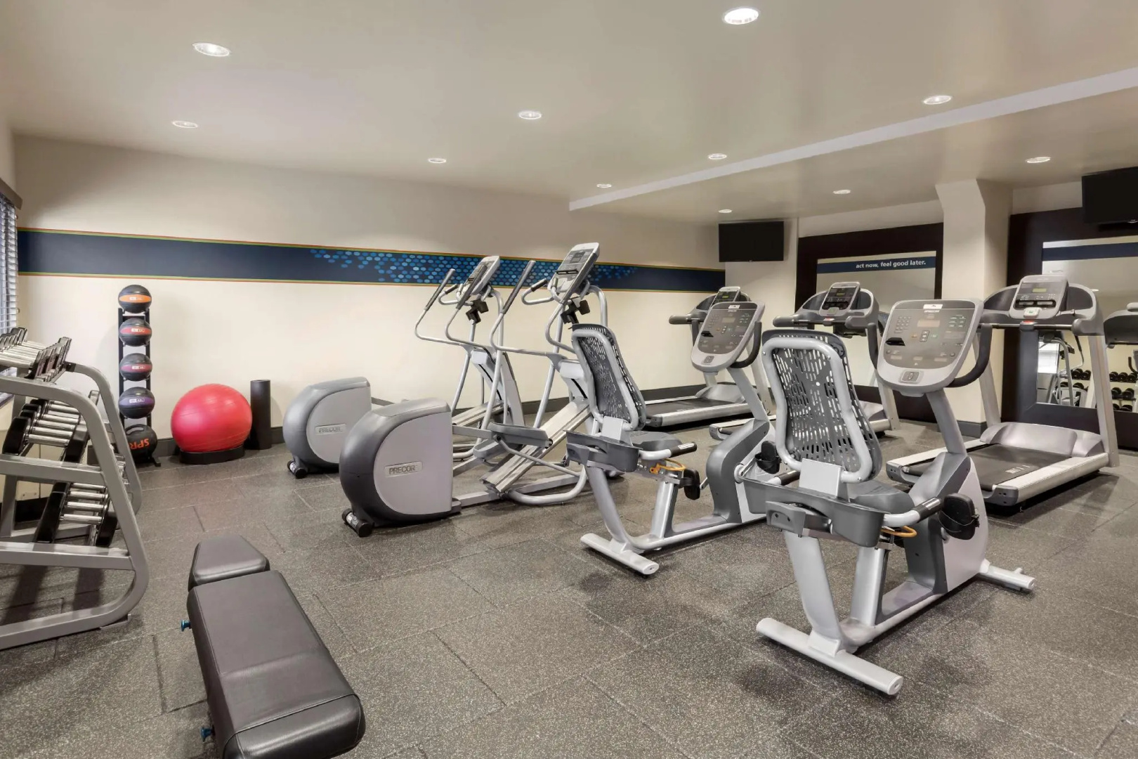 Photo - Hampton Inn Portland-Airport
