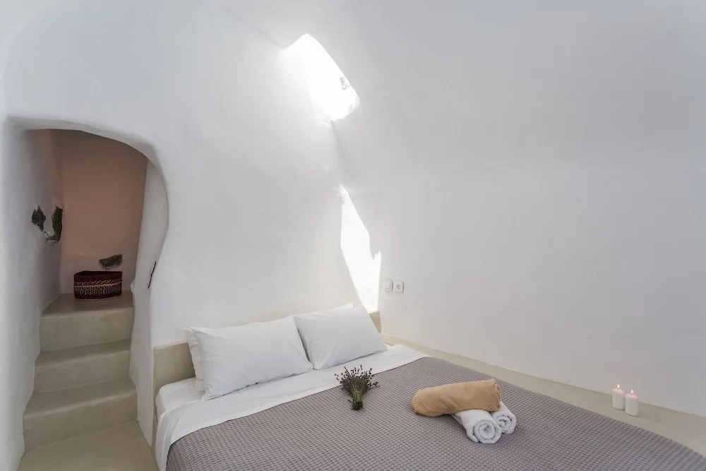 Photo - Spitia Santorini Villa Collection