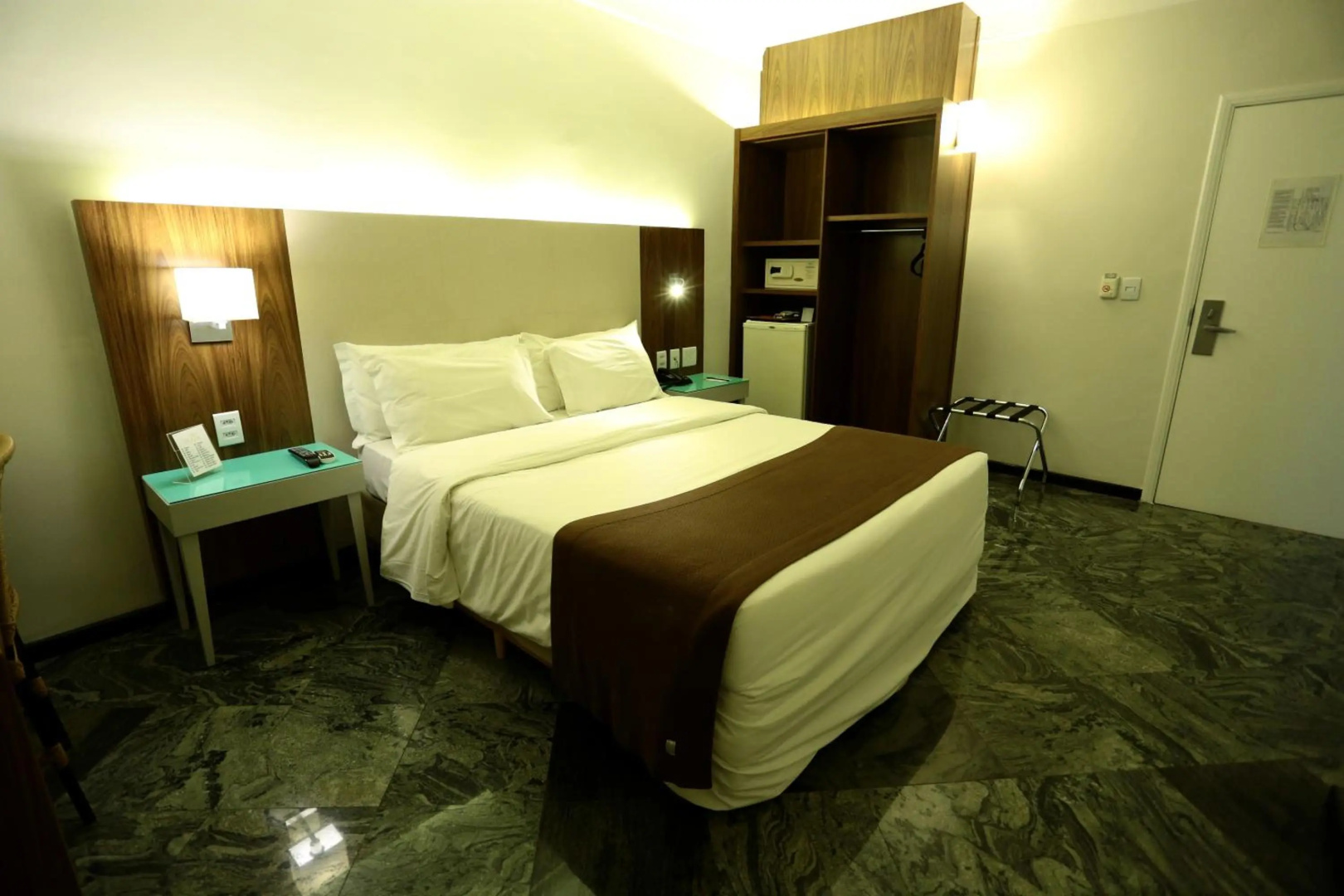 Foto - Oasis Plaza Hotel
