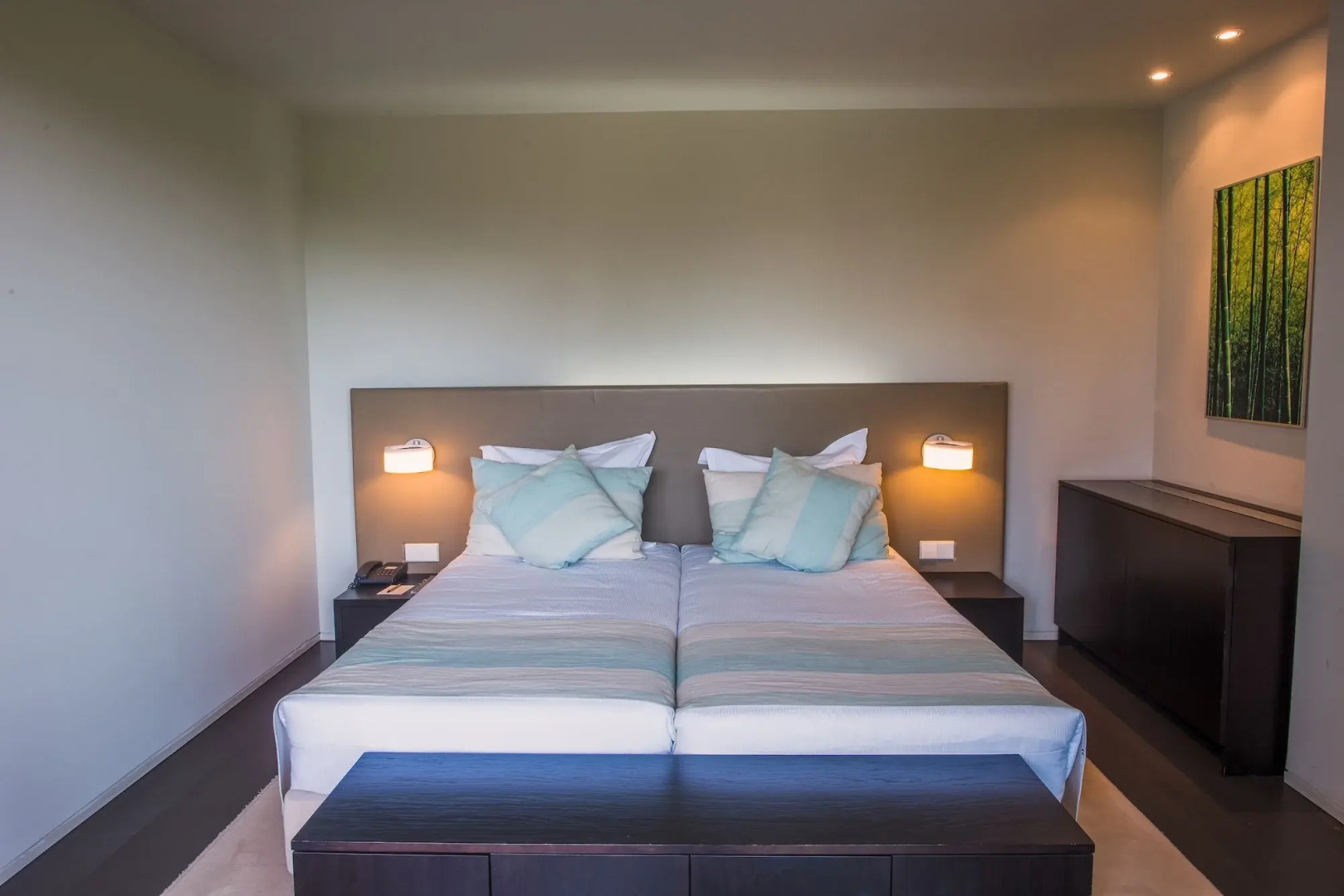 Photo - The Pearl Troia