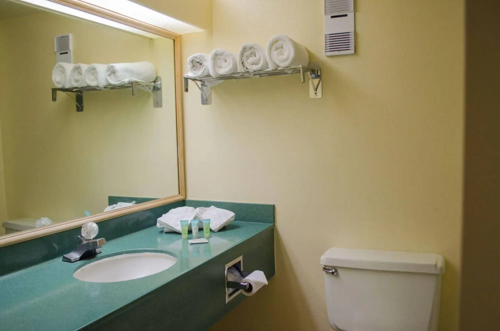 Photo - B&B HOTEL Orlando International Drive near Universal - Newly Renovated!