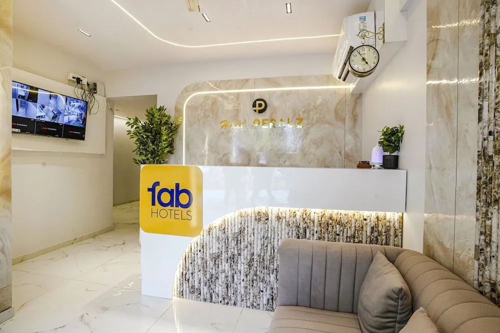 Foto - FabHotel Peralz - Nr Boriwali Station