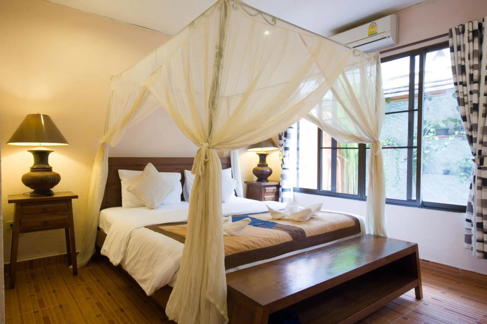 Photo - Changmoi House (Little Village)