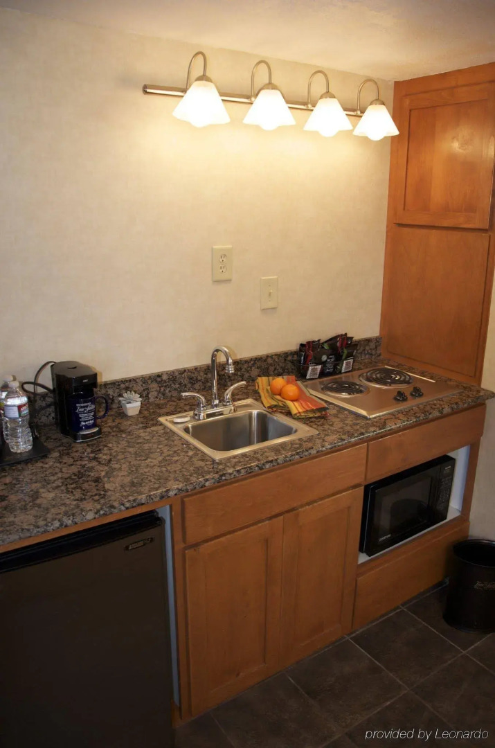Foto - SureStay InnSuites Phoenix Hotel & Suites by Best Western