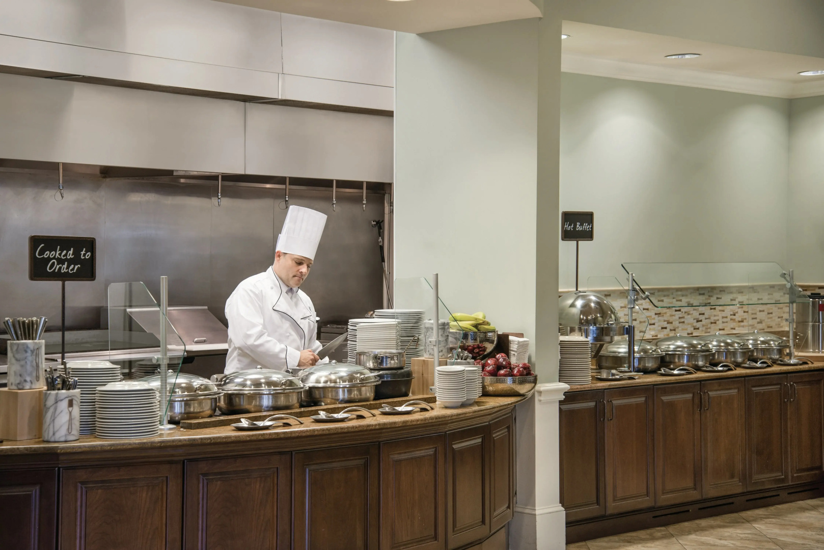 Photo - Embassy Suites by Hilton Savannah