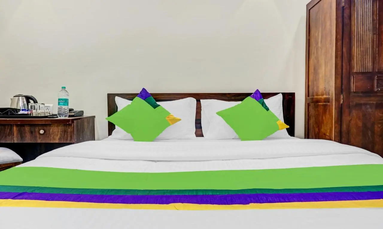 Photo - Treebo Tulip