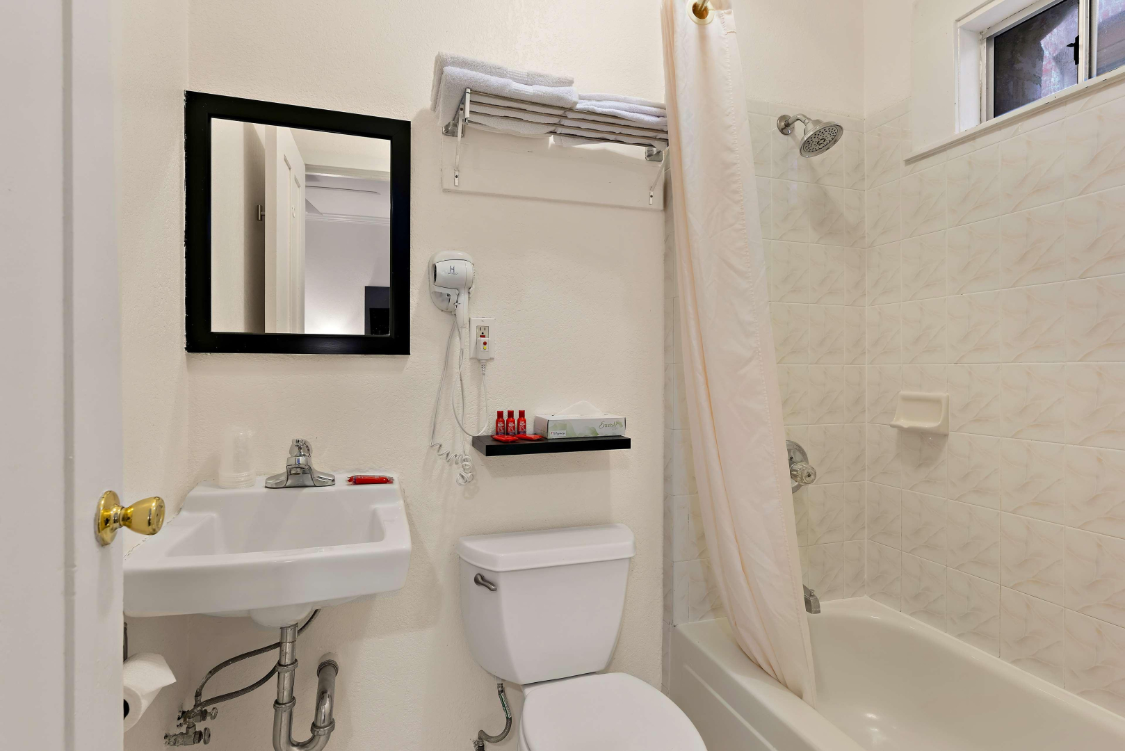 Photo - Mithila San Francisco - SureStay Collection by Best Western