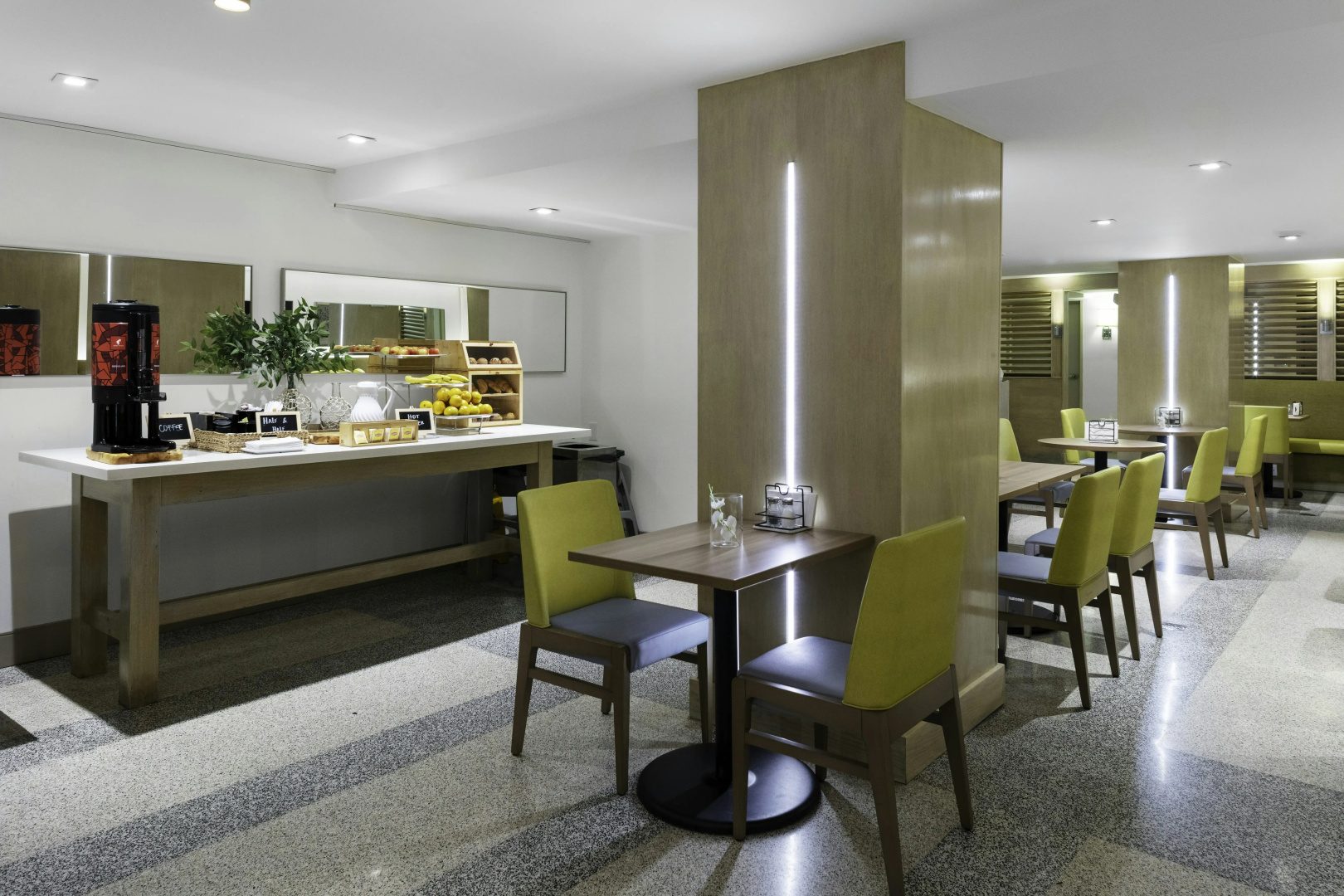 Photo - Hilton Garden Inn Miami South Beach