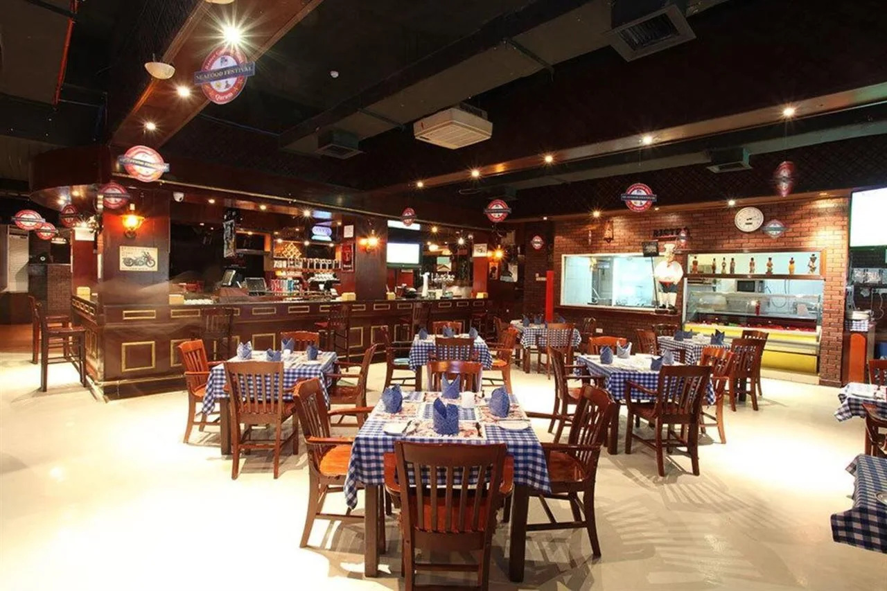 Photo - Ramee Guestline Hotel