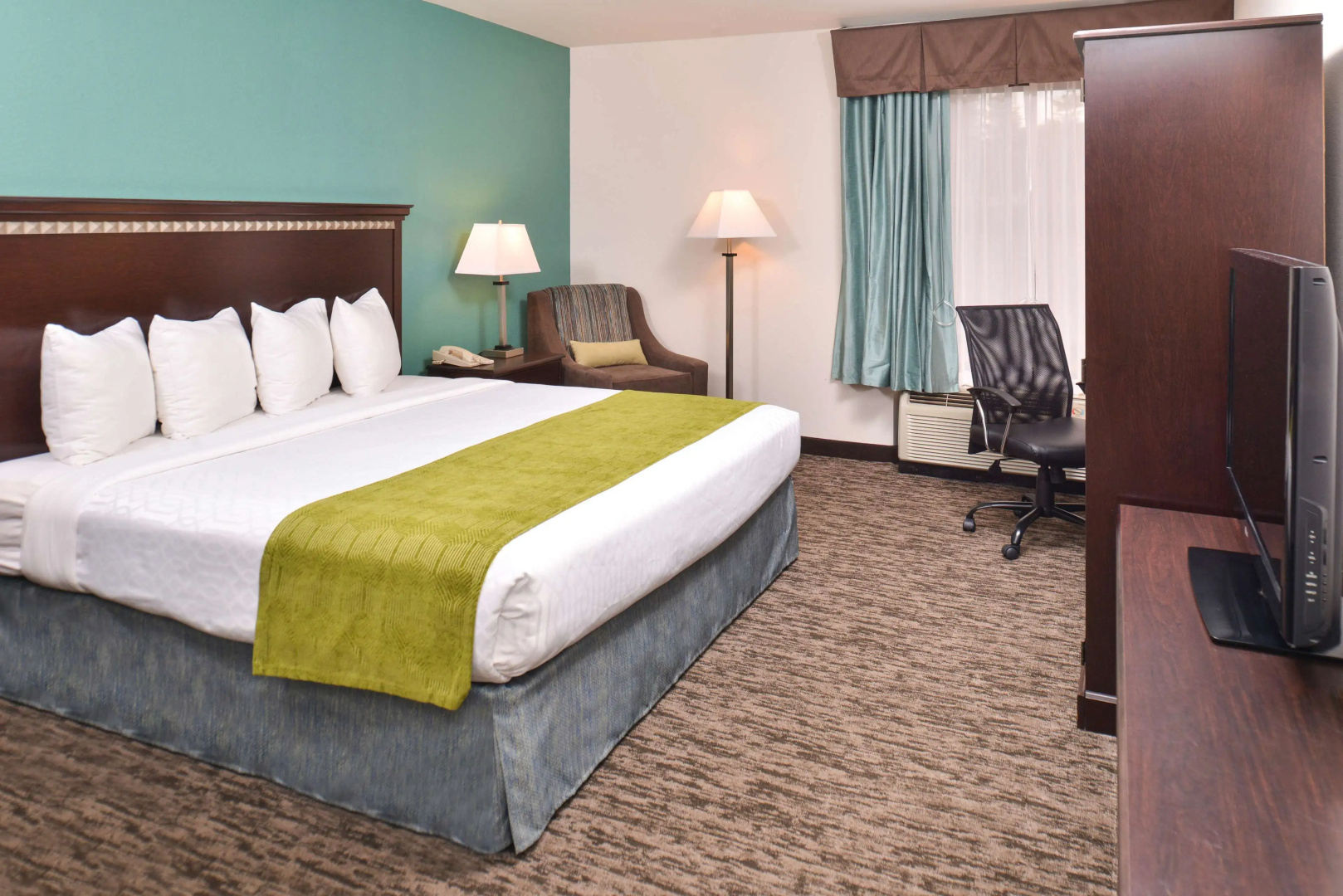 Photo - Best Western Plus Chicagoland - Countryside