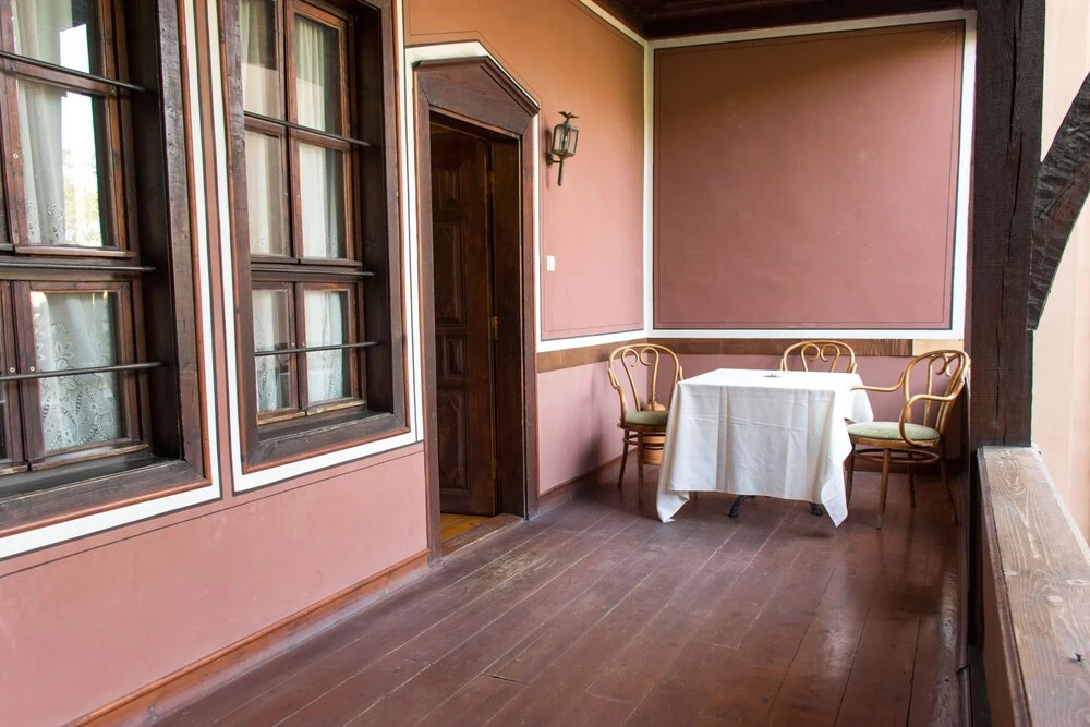 Photo - Old Legends Hotel