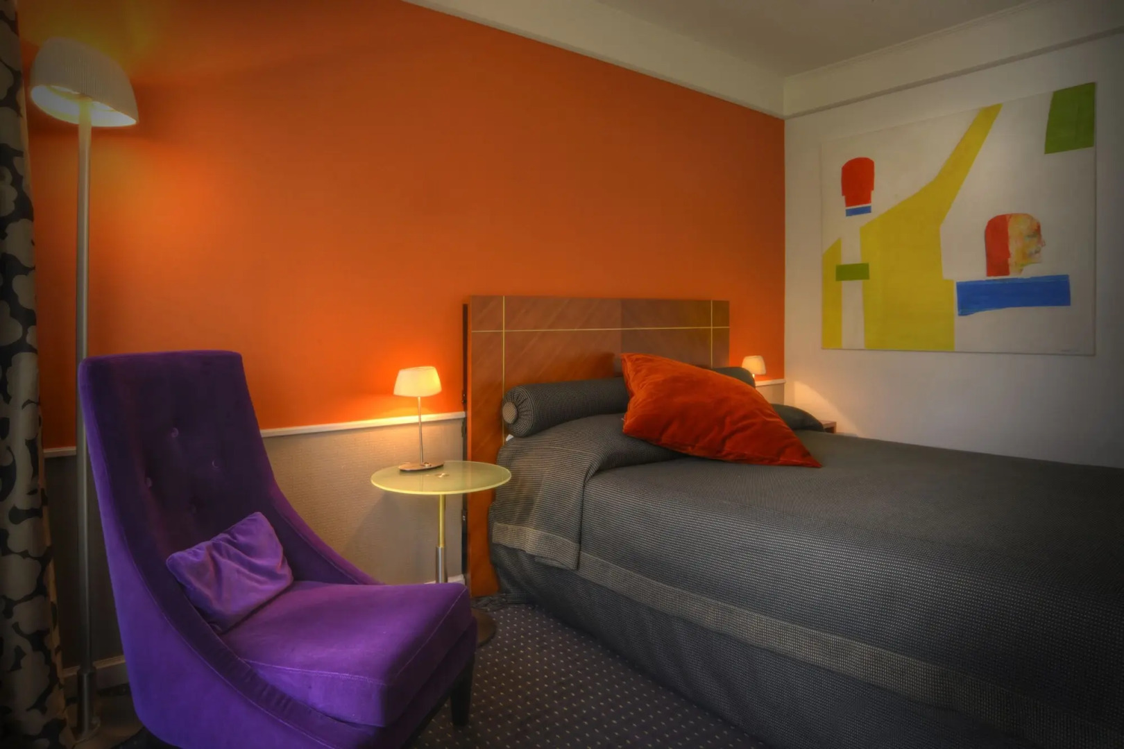 Photo - The New Midi