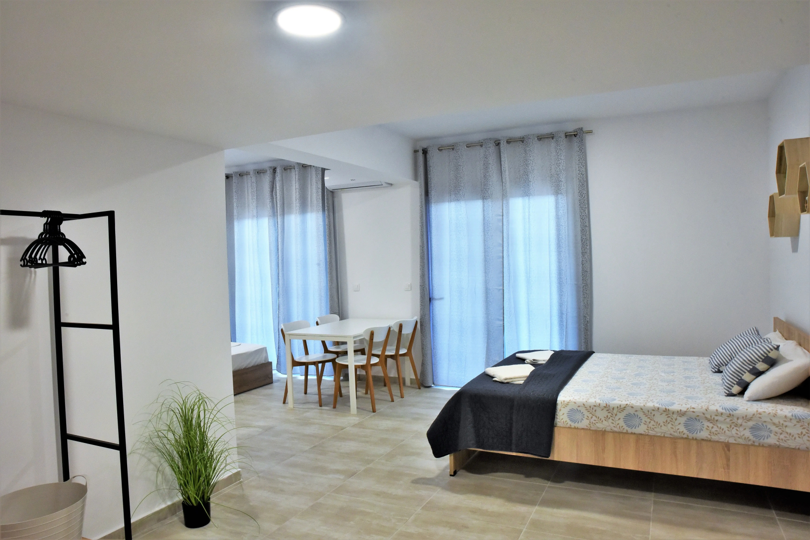 Photo - Telhinis Hotel & Apartments