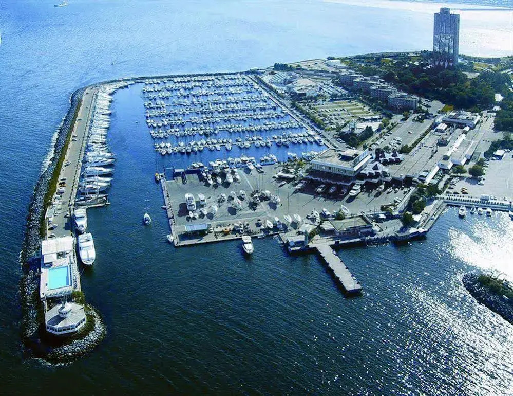 Photo - Ataköy Marina Park Hotel Residence