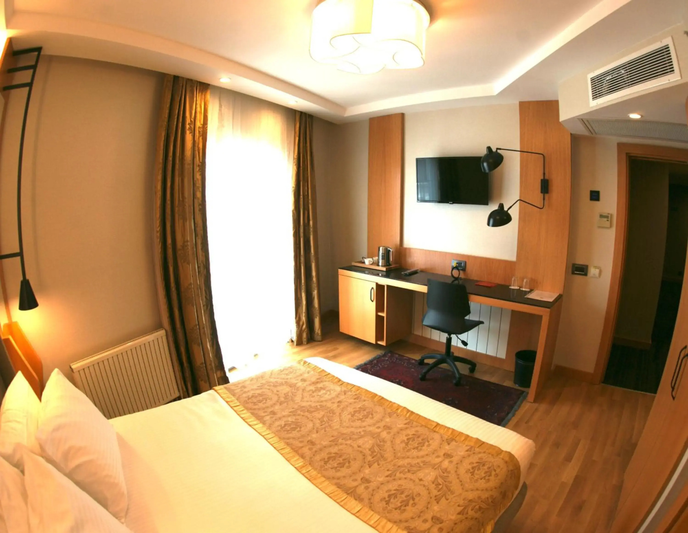 Foto - Maywood Hotel