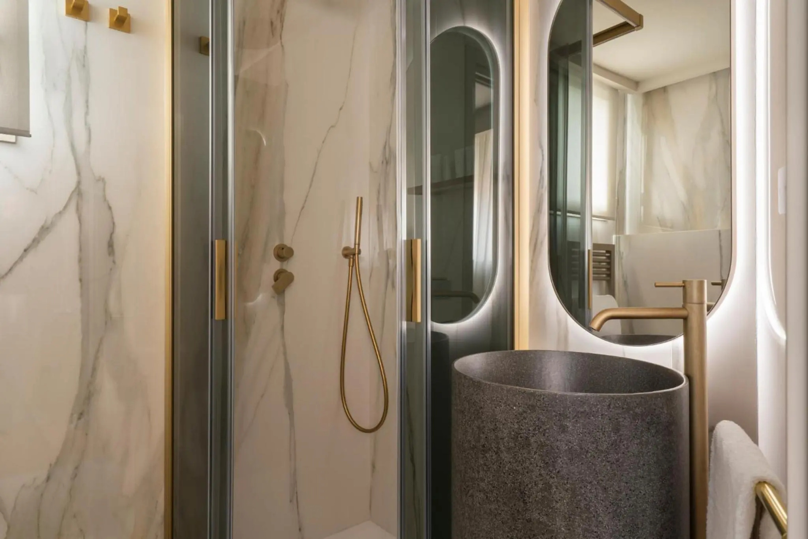 Photo - Palazzo Venere