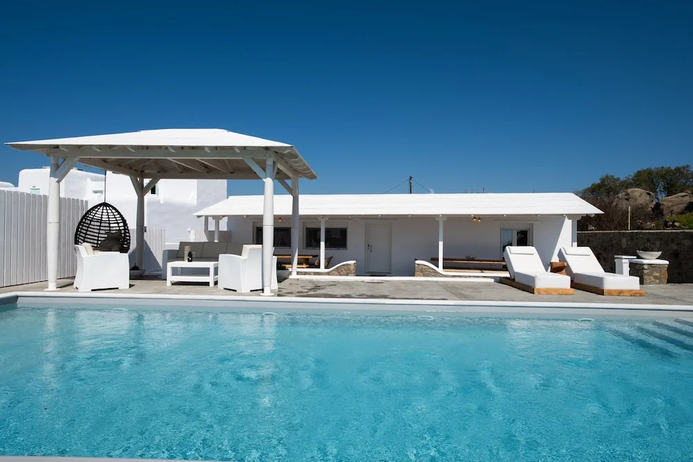Photo - Tiffanys Villas