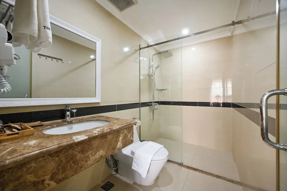 Photo - The River Park Hotel