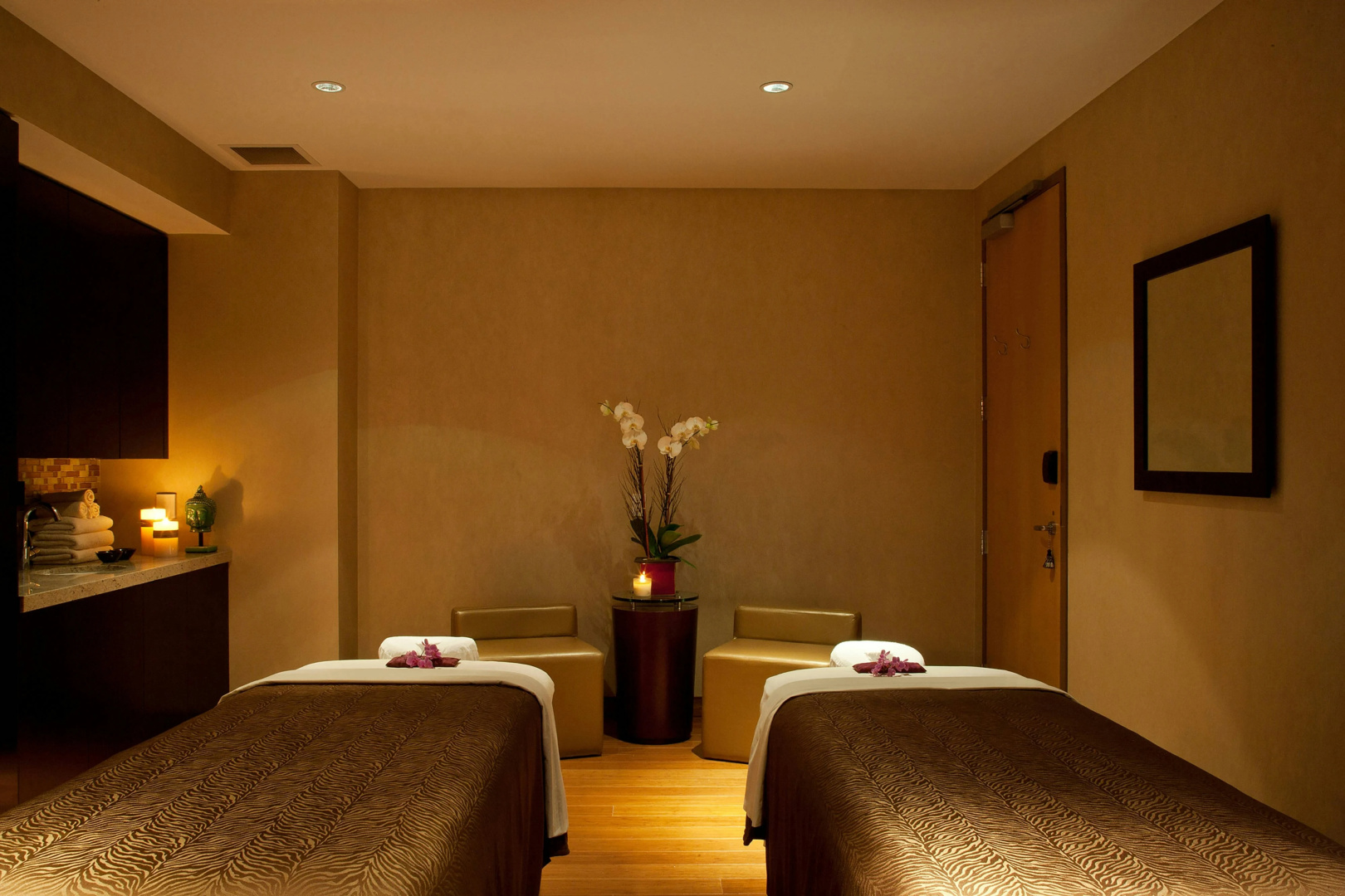 Photo - Hotel Beaux Arts, Autograph Collection
