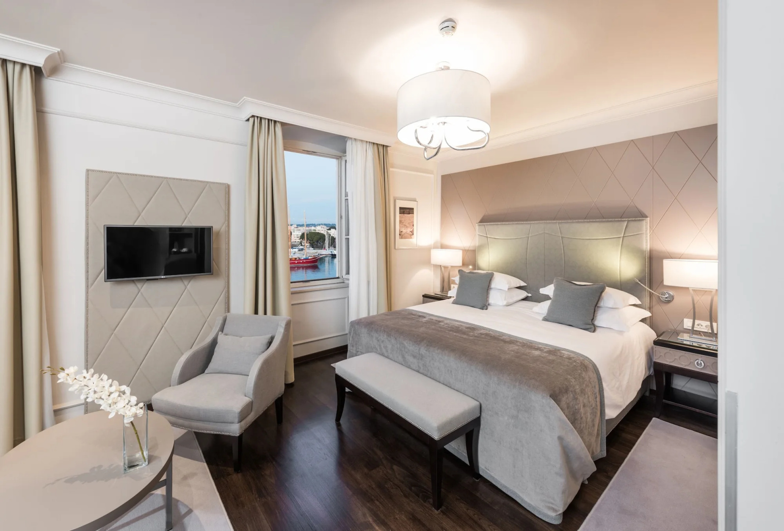 Photo - Bastion Heritage Hotel