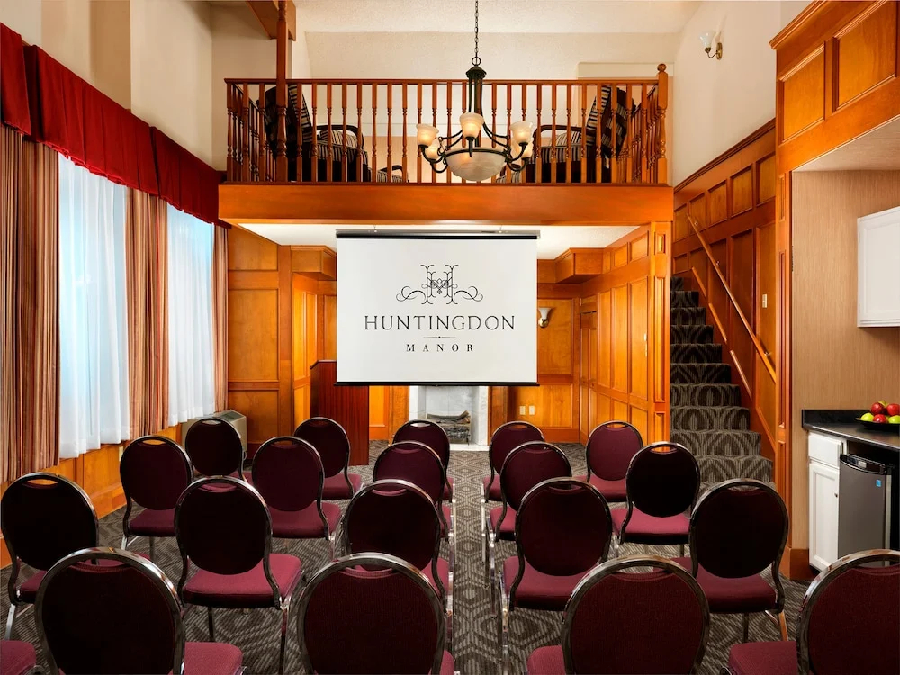Photo - Huntingdon Hotel and Suites