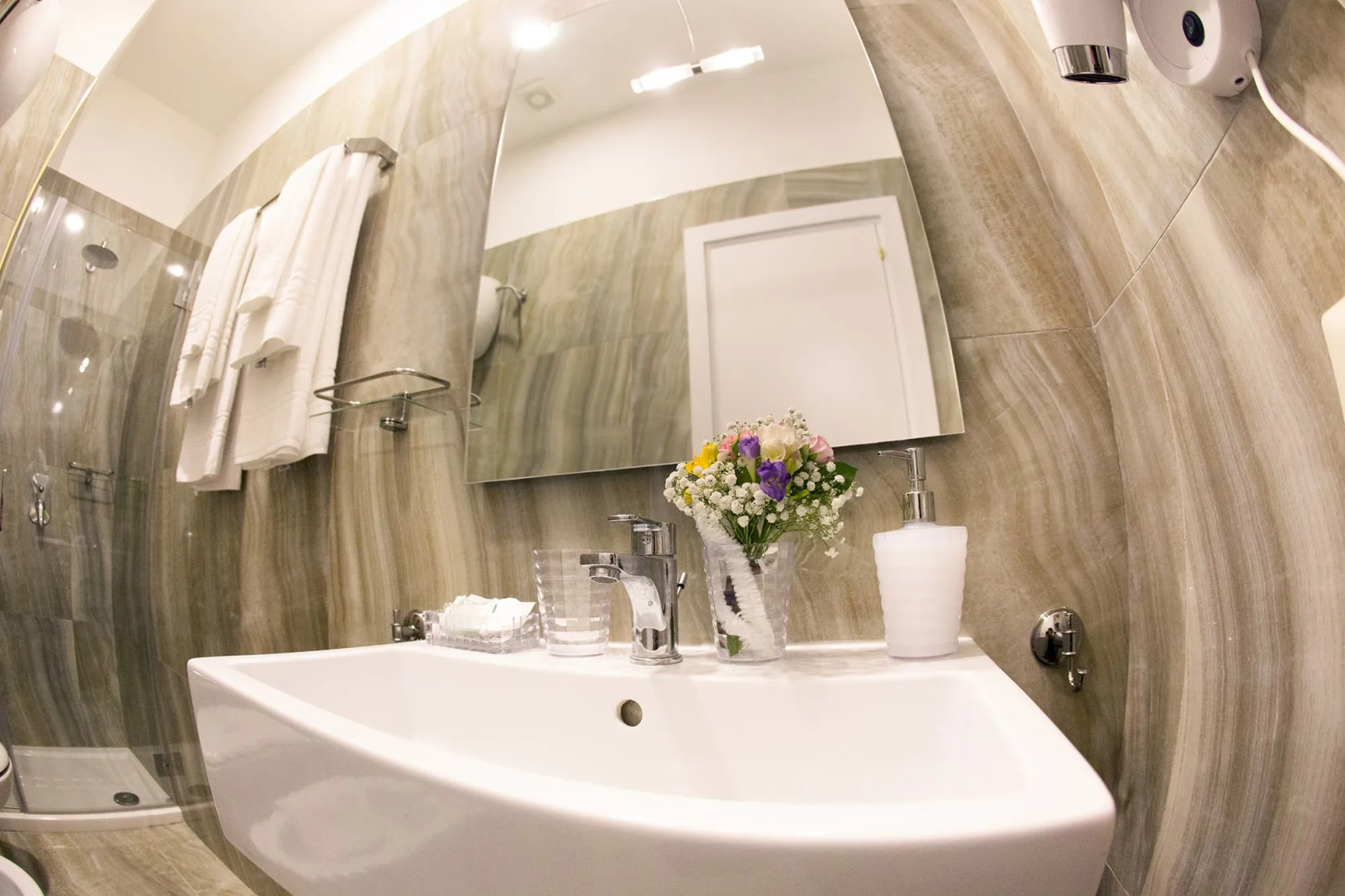 Photo - NeapolitanTrips Hotel