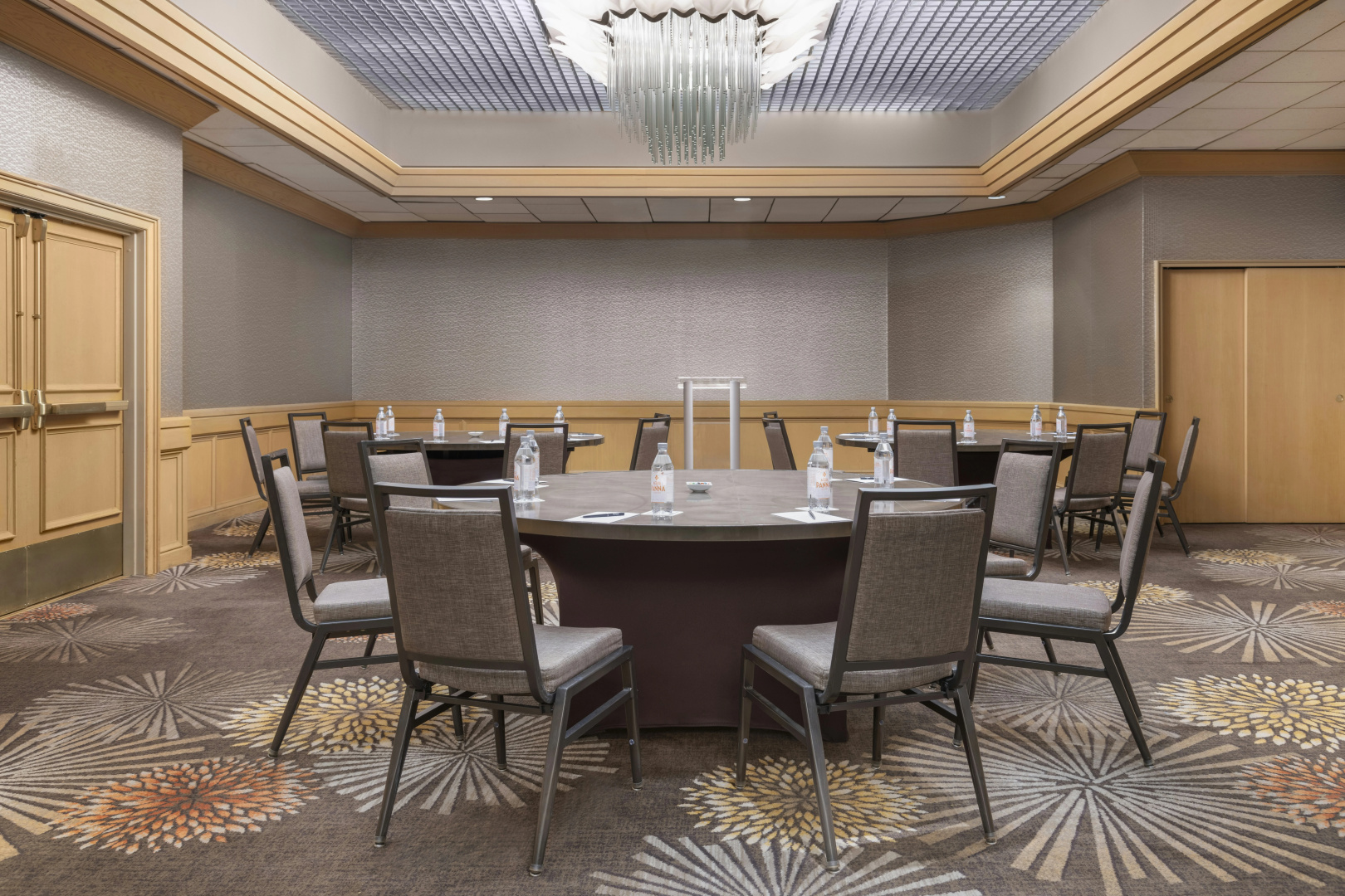 Photo - Hilton Orange County/Costa Mesa