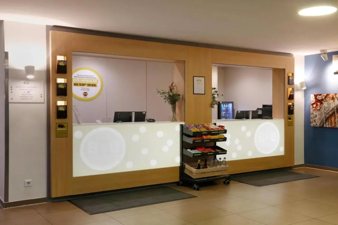 Photo - B&B HOTEL Berlin-Alexanderplatz