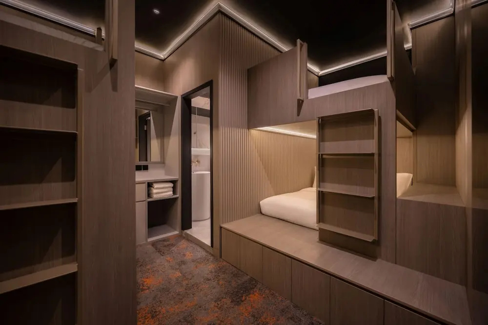 Cube Social Boutique Capsule Hotel @ Boat Quay